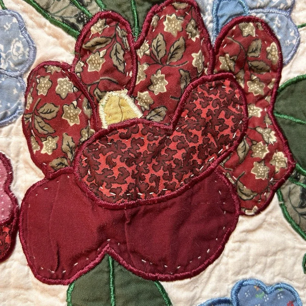 VTG Embroidered Quilted Floral Pillow Sham Case Oversized Patchwork Cottagecore